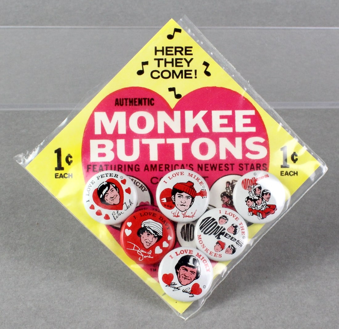 1960s Monkees Buttons in Package & Batman Vending Machine Insert (1 of 2)