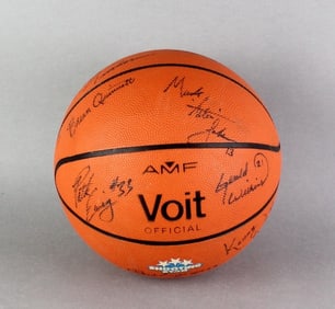 New York Knicks Team Sign Basketball Patrick Ewing