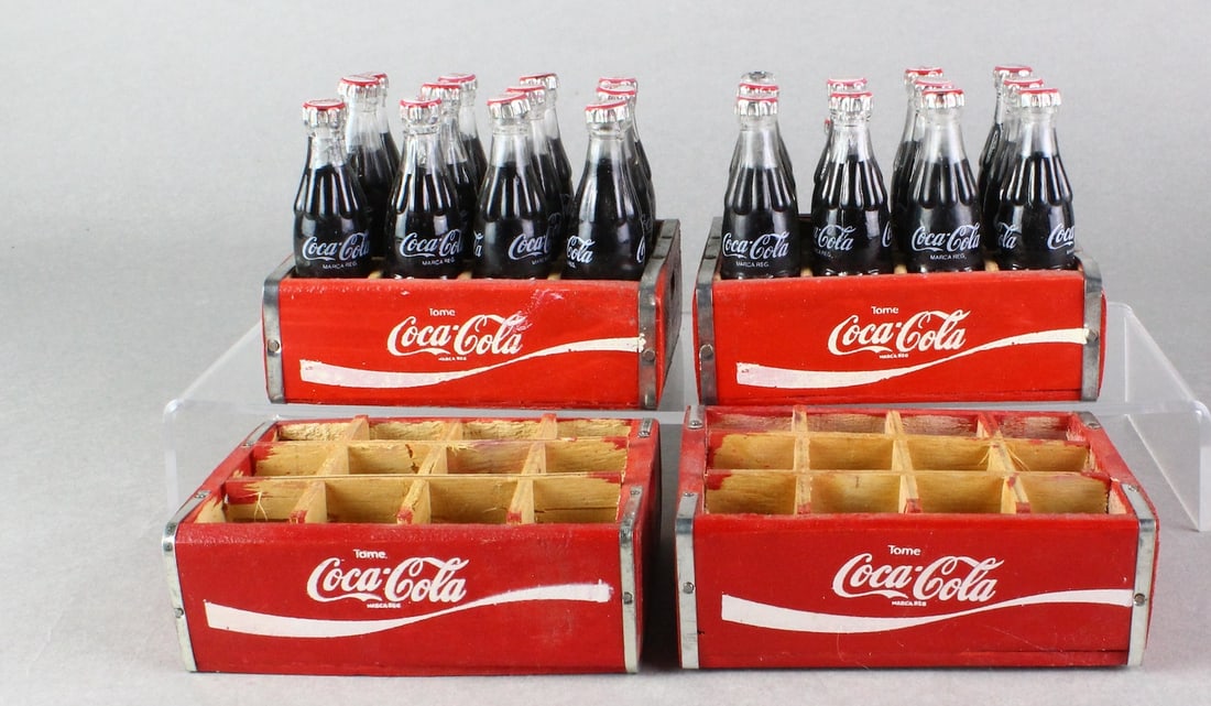 Toy Coca Cola Bottles and Carriers: Toy Coca Cola Bottles and Carriers