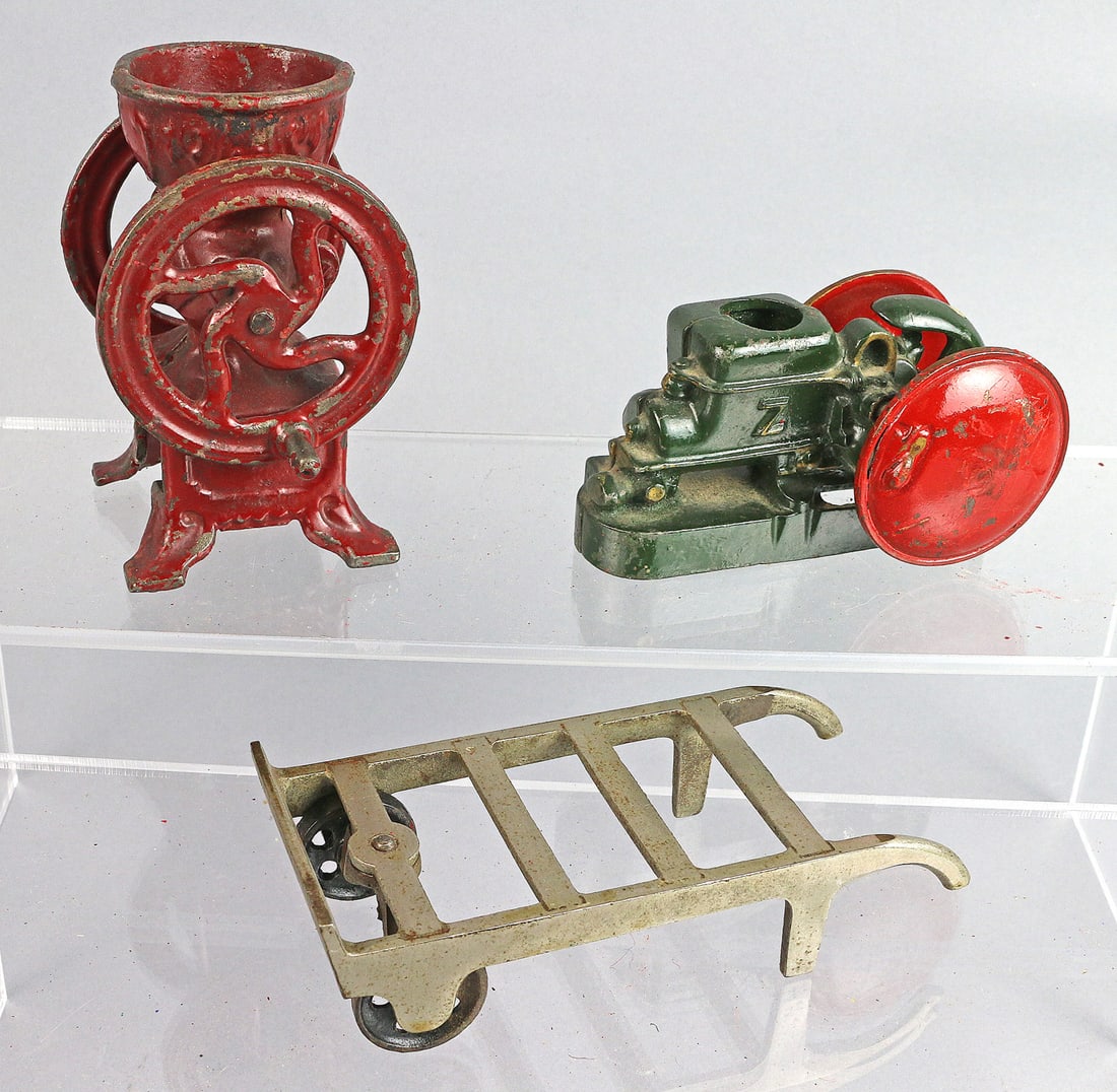 Arcade Cast Iron Coffee Grinder Lot: Arcade Cast Iron Coffee Grinder Lot, 4,5"