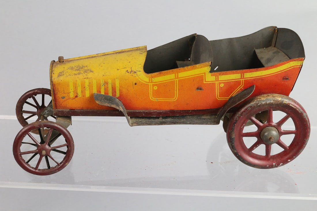 Strauss Tin Litho Wind Up Racer: Strauss Tin Litho Wind Up Racer, 8"
