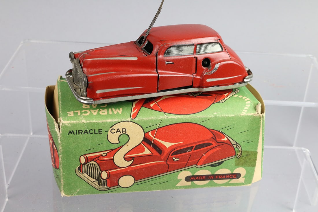 Miracle Car In Box: Joustra Miracle Car In Box, 6"
