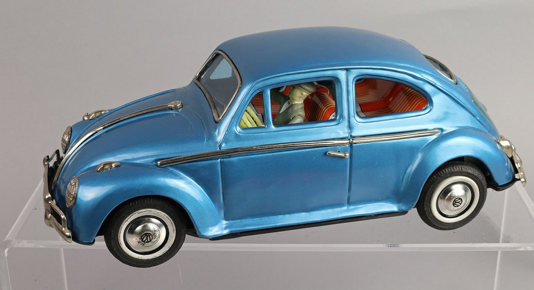 Bandai Tin VW Batt Op Visible Engine NM: Bandai Tin VW Batt Op Visible Engine NM, 11"