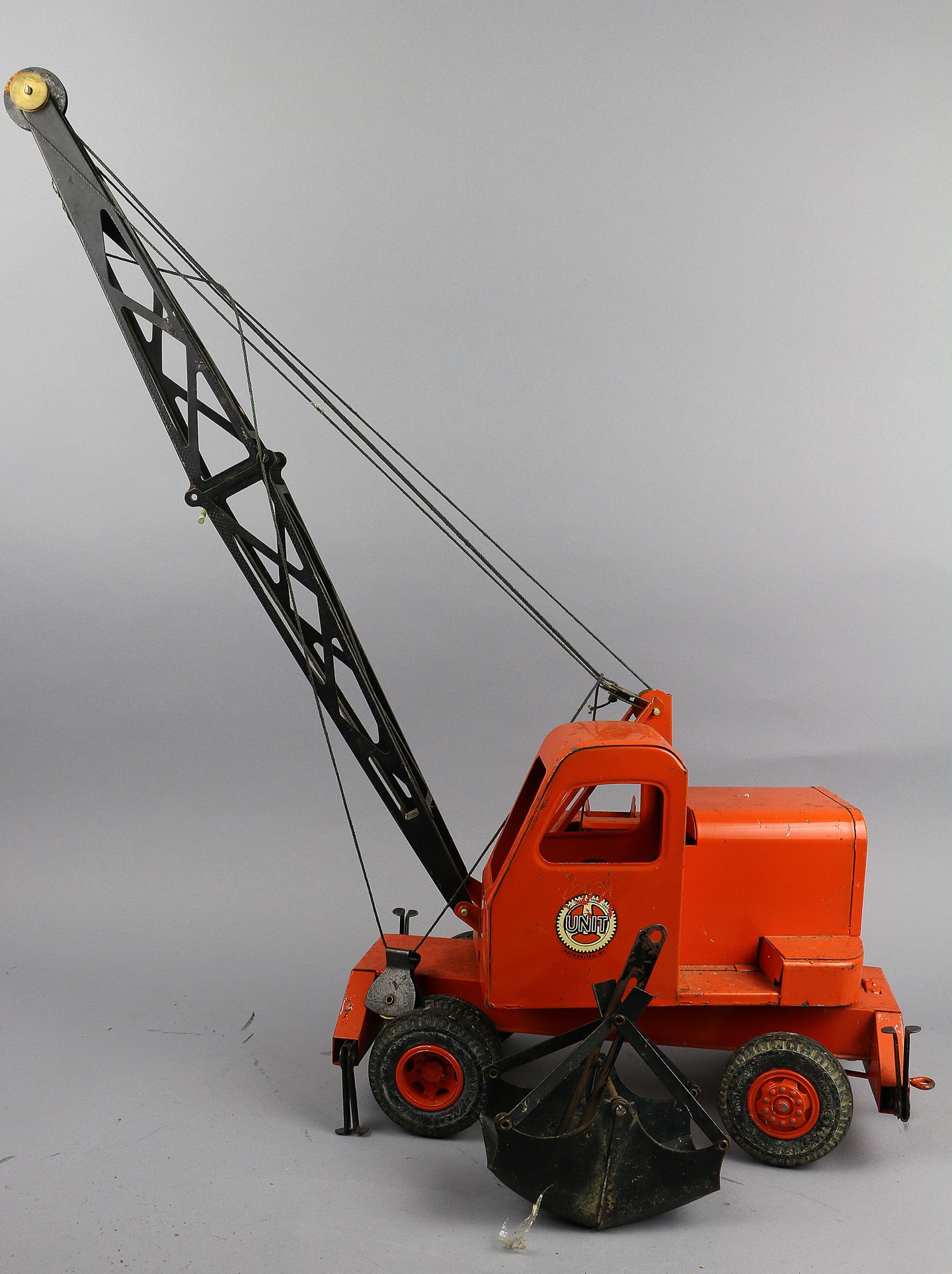Doepke Model Toys Pressed Steel Unit Crane: Doepke Model Toys Pressed Steel Unit Crane