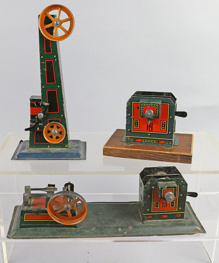 Hess German Tin Dynamo Lot: Hess German Tin Dynamo to drive steam and other toys. Lot 3. 4, 7, 9"