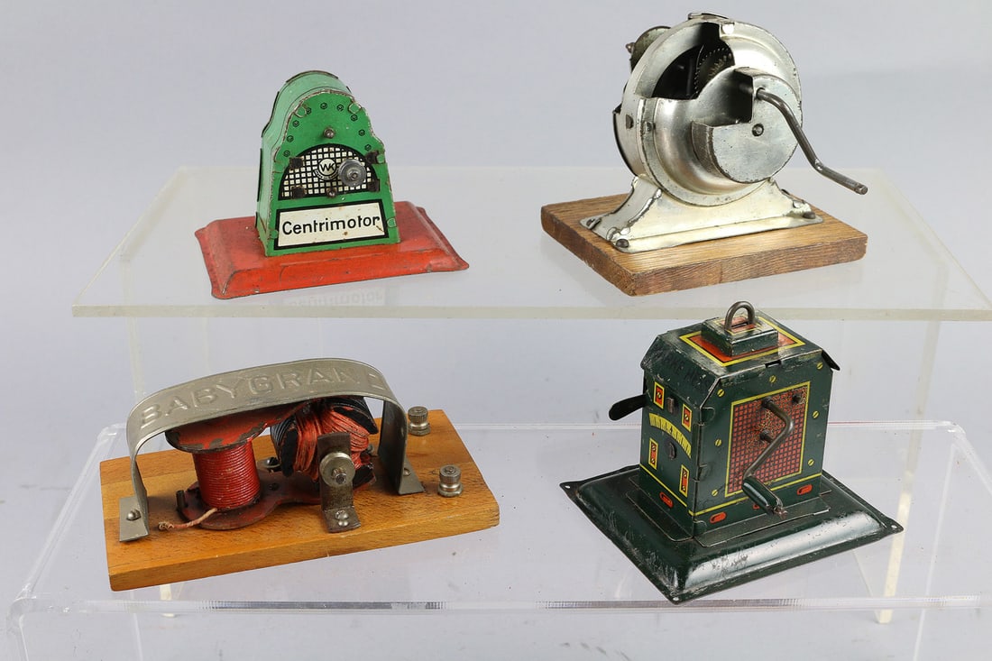 Baby Grand Motor, WK Centrimotor & Hess German Dynamo Lot: Baby Grand Motor, WK Centrimotor & Hess German Dynamo Lot 4 pieces.