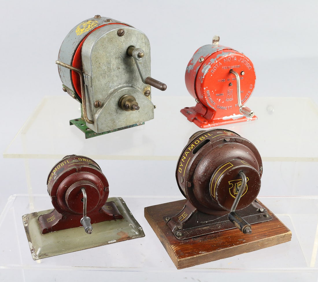 Flywheel German Tin Dynamos to Drive Steam Toys: Flywheel German Tin Dynamos to Drive Steam Toys. Hess and others. Lot of 4. 3- 5 inches.