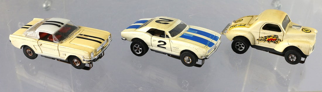 Aurora AFX Slot Car Lot: Aurora AFX Slot Car Lot, 66 Mustang, 67 Camaro, Rat Rod