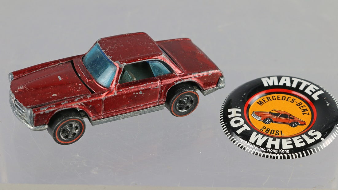 Hot Wheels Redline Mercedes Benz 280XL: Hot Wheels Redline Mercedes Benz 280XL