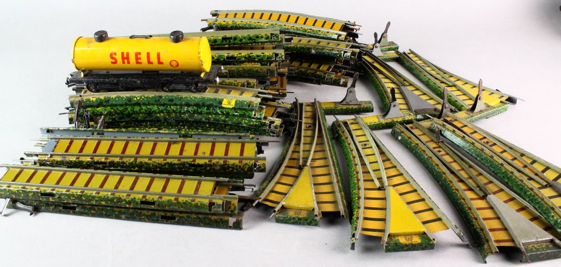 Bing Tinplate Train Track with Switches Large Grou: Gebruder Bing German Tin Train Track with Switches. Large Detailed Group- 25 Curves, 30 Straight, 6 Switch track.