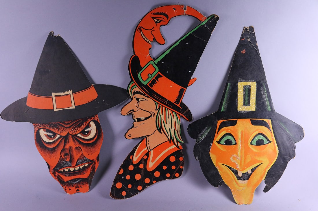 Halloween Witches Die Cut Lot 1950's: Halloween Witches Die Cut Lot 1950's, 3. 18, 19, 23"
