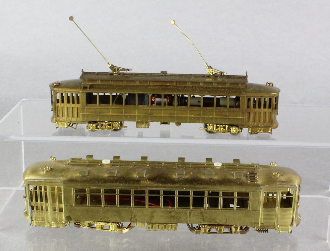 Brass Trolley Pair Orion NJ Custom Brass: Brass HO Trolley Pair Orion NJ Custom Brass and unmarked. High quality powered units. Longest 6 1/4 inches.