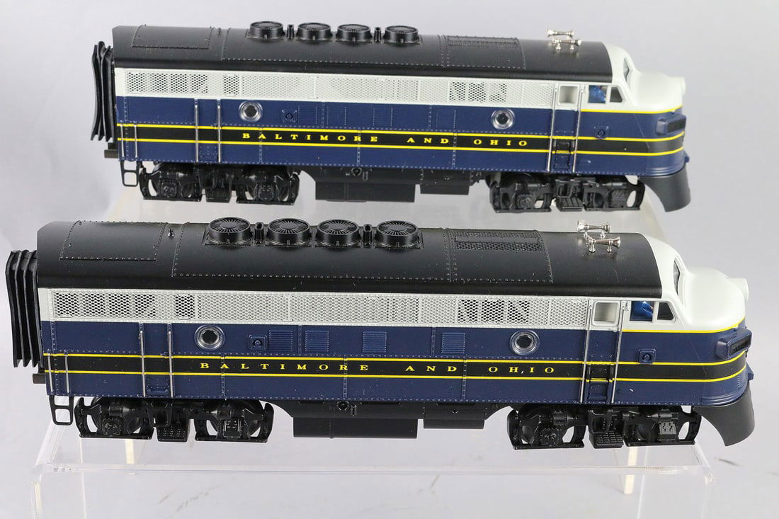 MTH EMP F3 AA Diesel in Box Never Run: MTH EMP F3 AA Diesel in Box Never Run