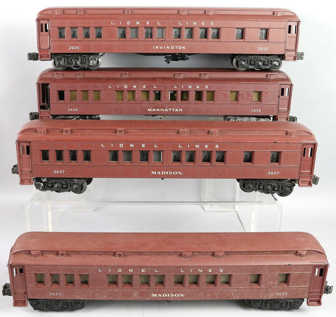 Lionel Pullman Lot - 2
