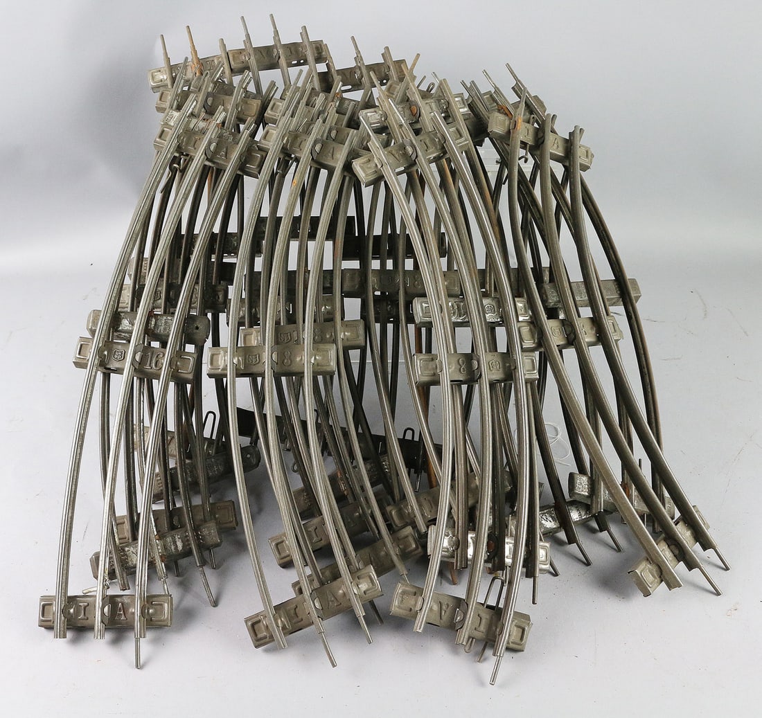 Marklin 1 Gauge Track Lot: Marklin 1 Gauge Track Lot , 20 curve