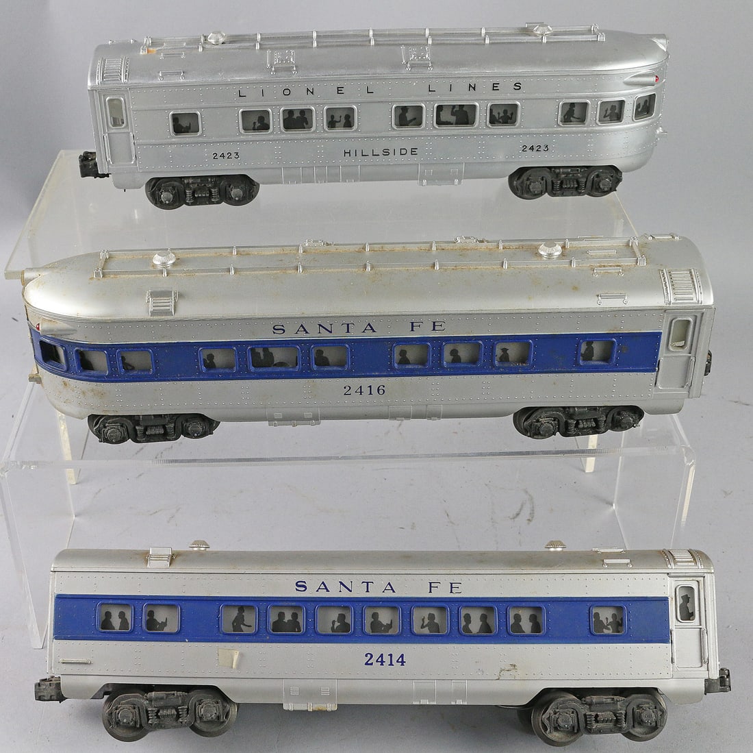 Lionel Pullman Car Lot - 2
