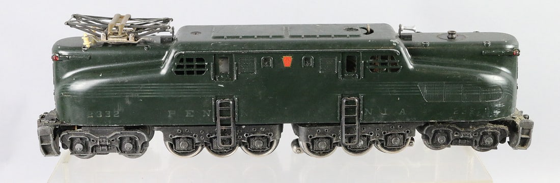Lionel 2332 Pennsylvania GG 1 Engine (1 of 2)