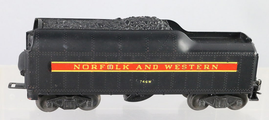 Lionel 746W North Western Tender in Box: Lionel 746W North Western Tender in Box