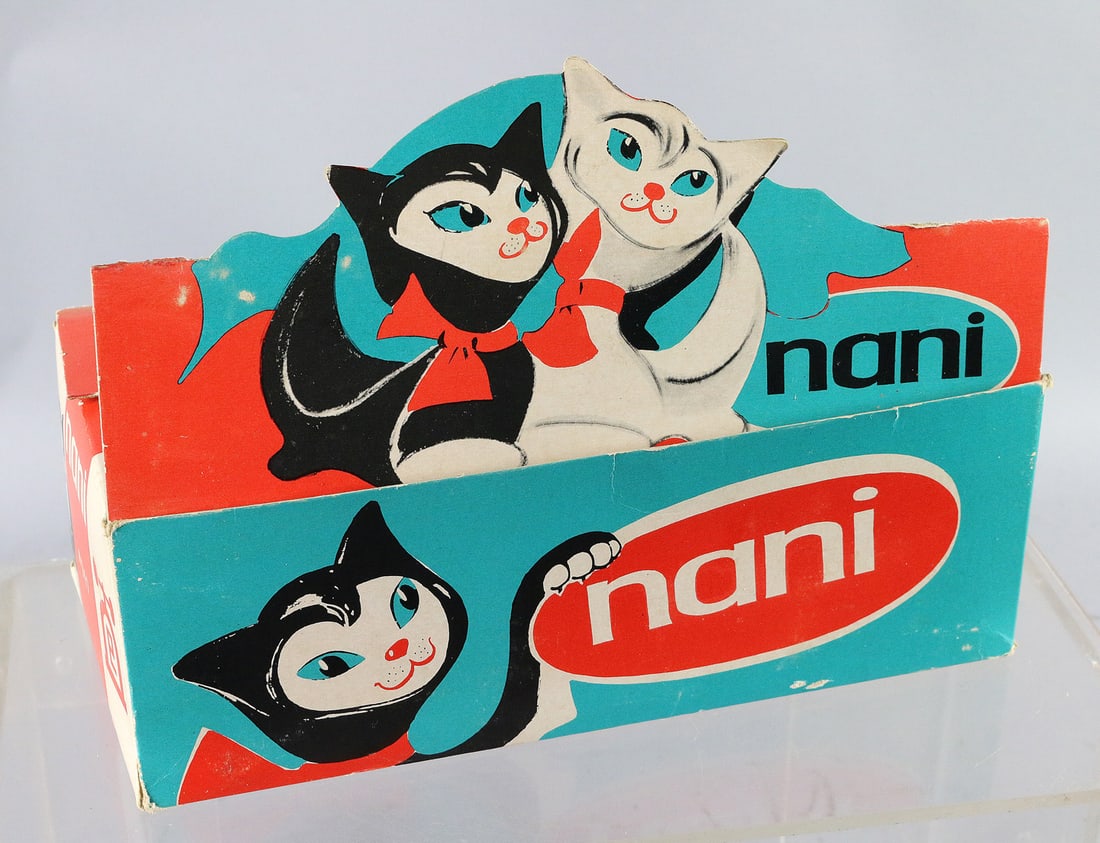 Lehmann Nani Cat Lot Dealer Display Box (1 of 2)