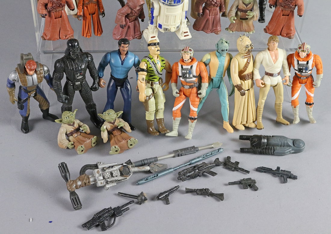 Star Wars Figures w Case - 4