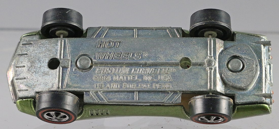 Hot Wheels Double Dare Race Action Set in Box - 13