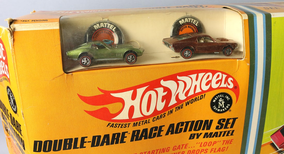 Hot Wheels Double Dare Race Action Set in Box - 2