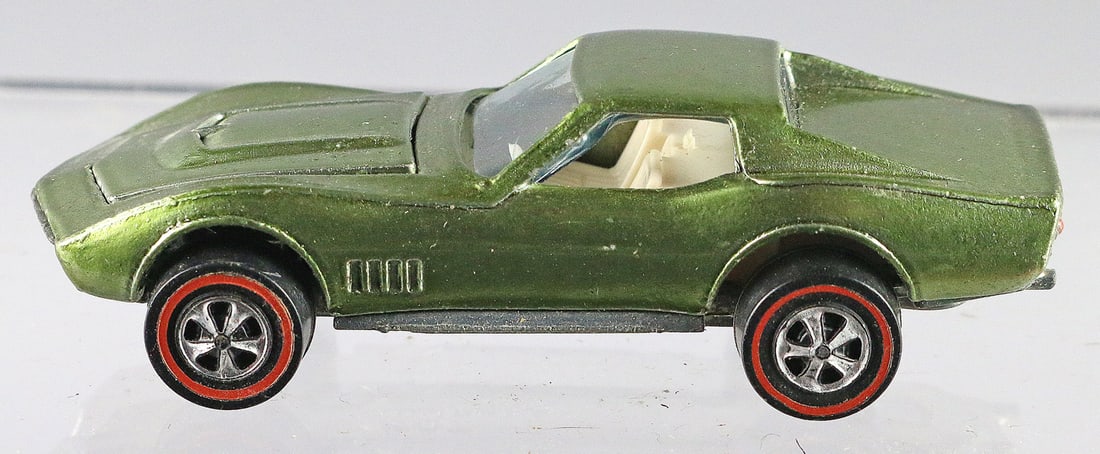 Hot Wheels Double Dare Race Action Set in Box - 9