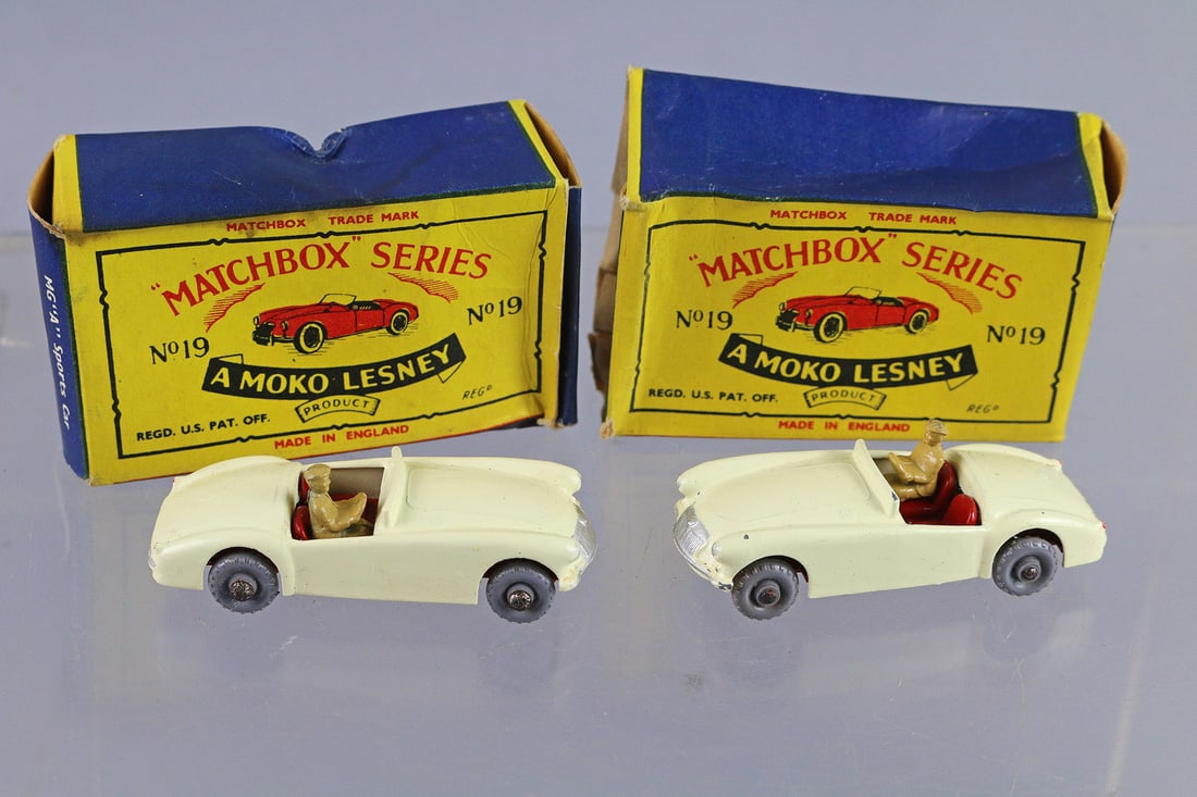 Matchbox Greywheel No. 19 MGA Lot in Box NM: Matchbox Greywheel No. 19 MGA Lot Box NM, 2