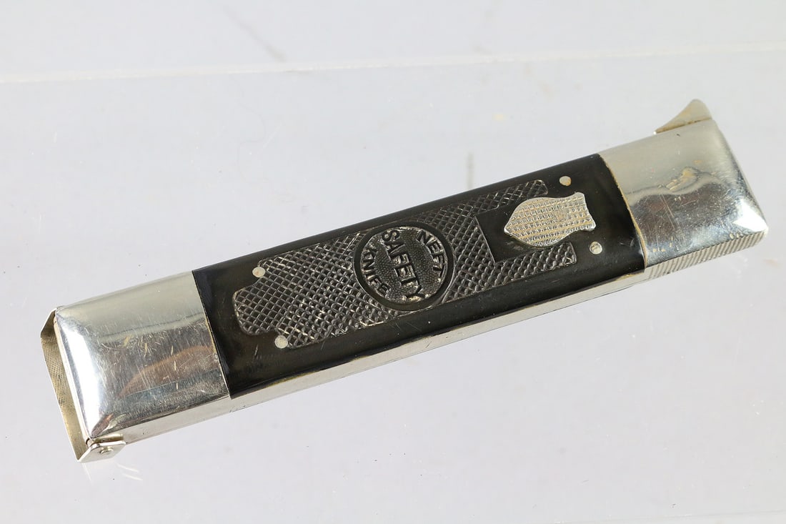 Neft Safety Knife Rare (1 of 3)