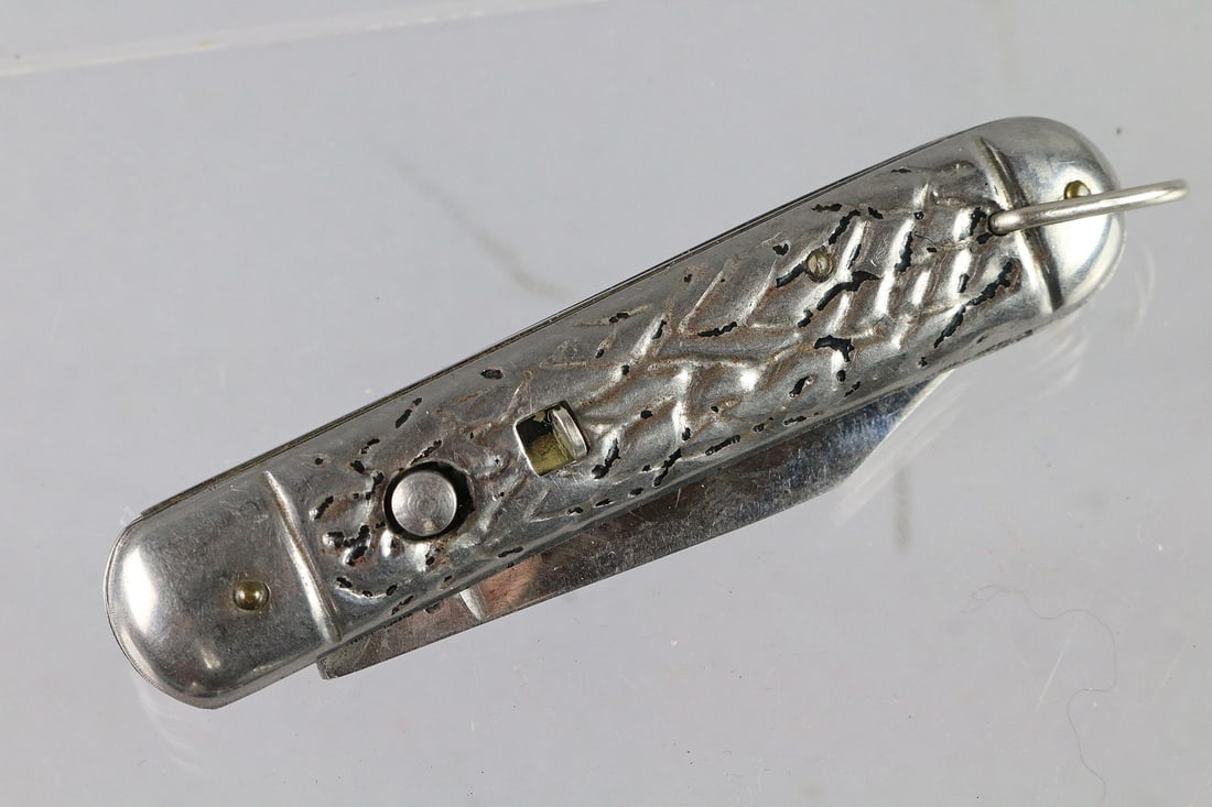 Edgemaster Paratrooper Knife: Edgemaster Paratrooper Knife, 3" blade, good snap