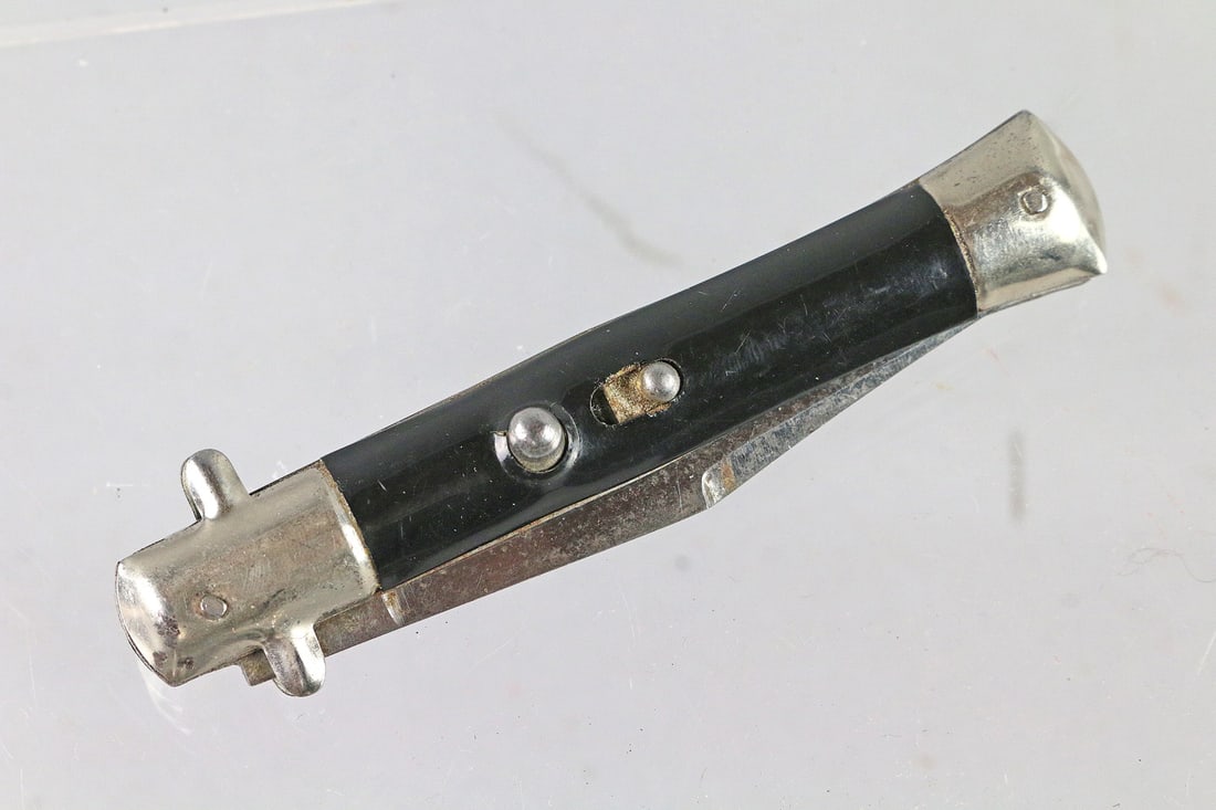 Early Japan Picklock Stiletto: Early Japan Picklock Stiletto, 4" closed, works well