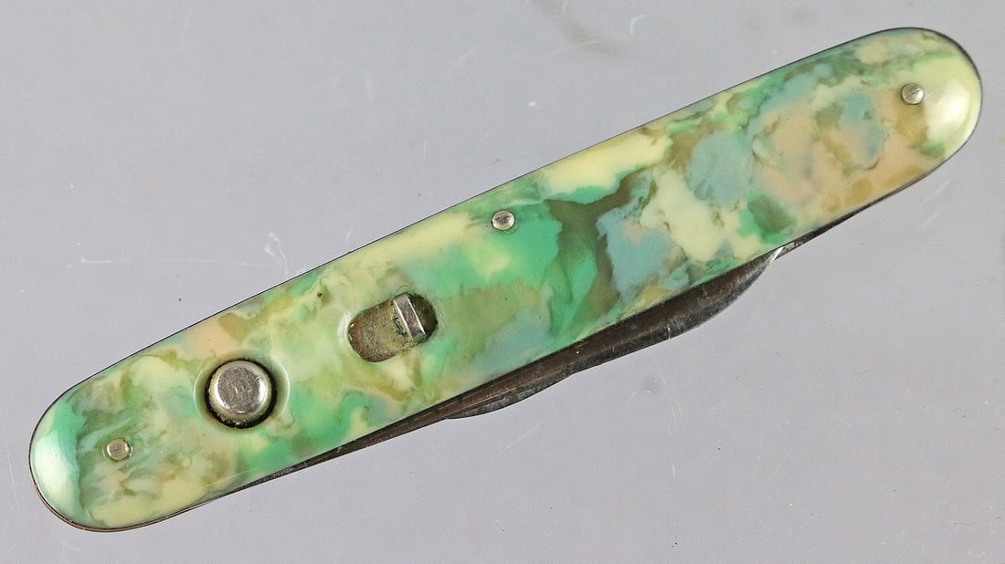 Schrade Walden Double Button Knife EX (1 of 4)