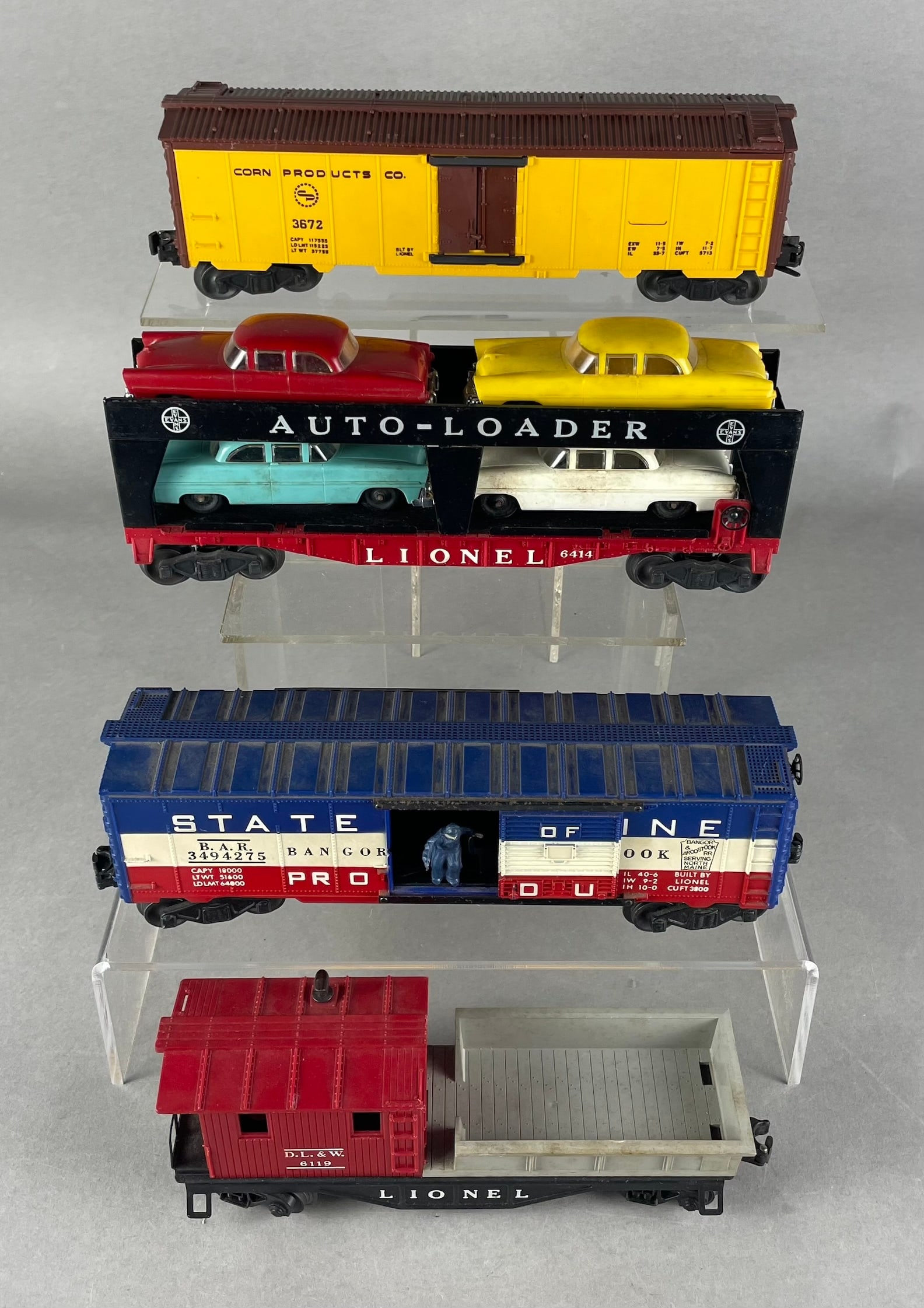 Lionel Post War Rolling Stock Animated Cars & Auto-Loader, State Of Maine (1 of 3)