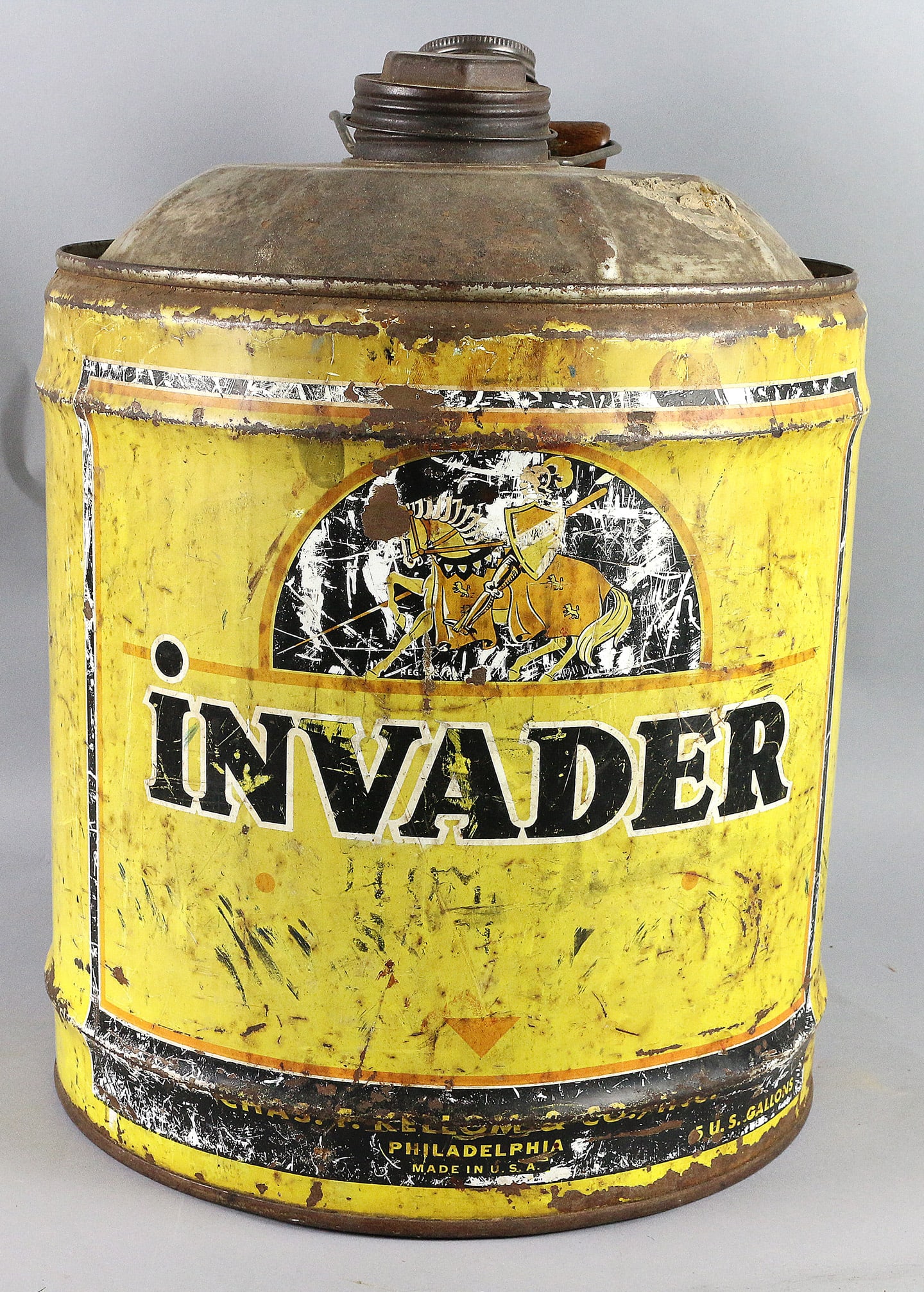 Invader 5 Gallon Oil Can (1 of 2)