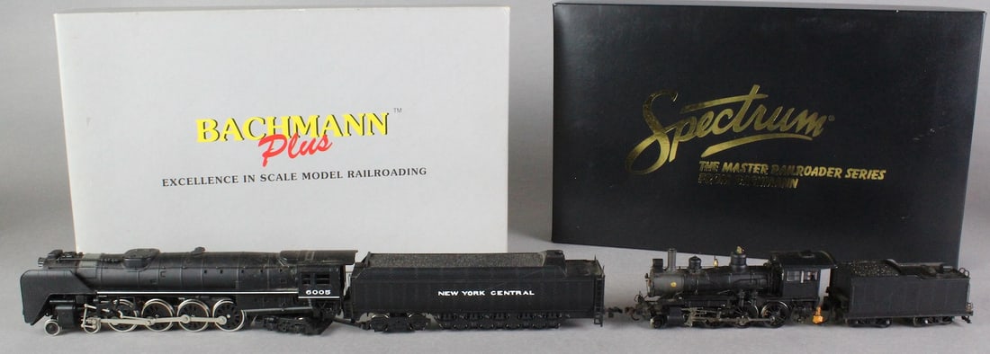 HO Spectrum & Bachman Plus Engines in Box (1 of 3)