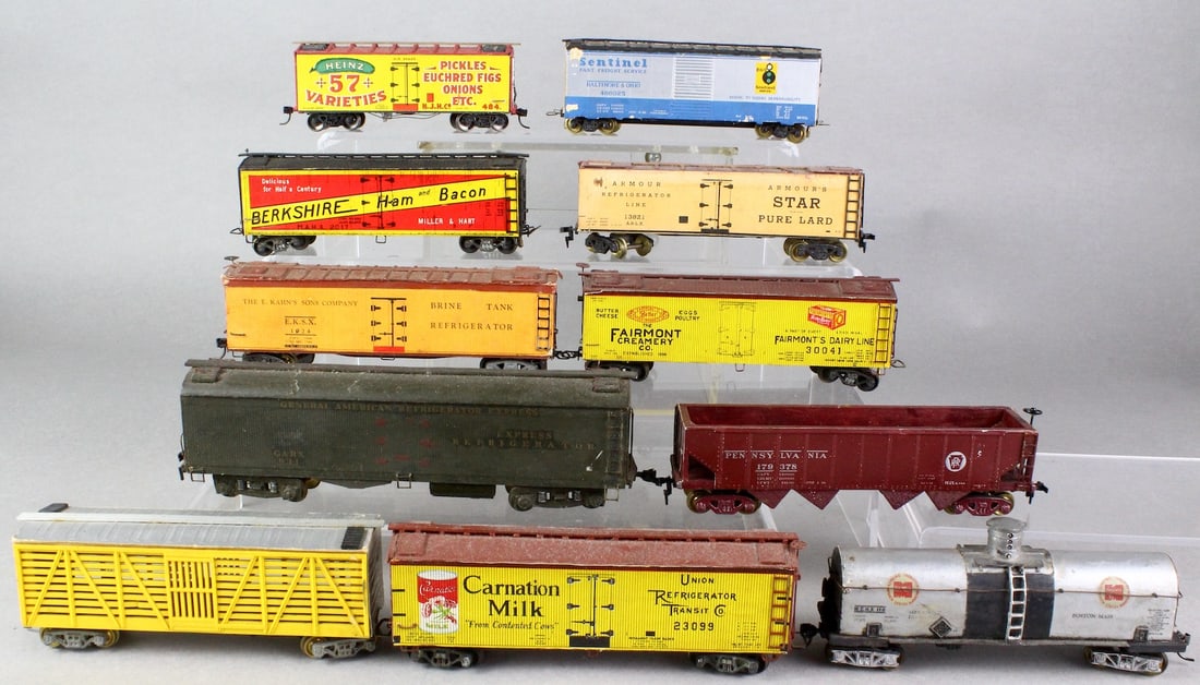 HO Kit Built Wood Rolling Stock 11 Cars (1 of 2)
