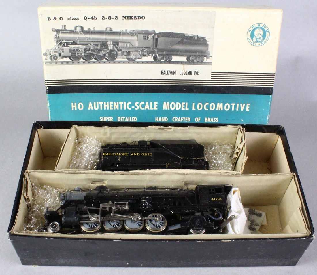 HO Akane B & O 2-8-2 #4152 Baldwin Locomotive &Box (1 of 5)
