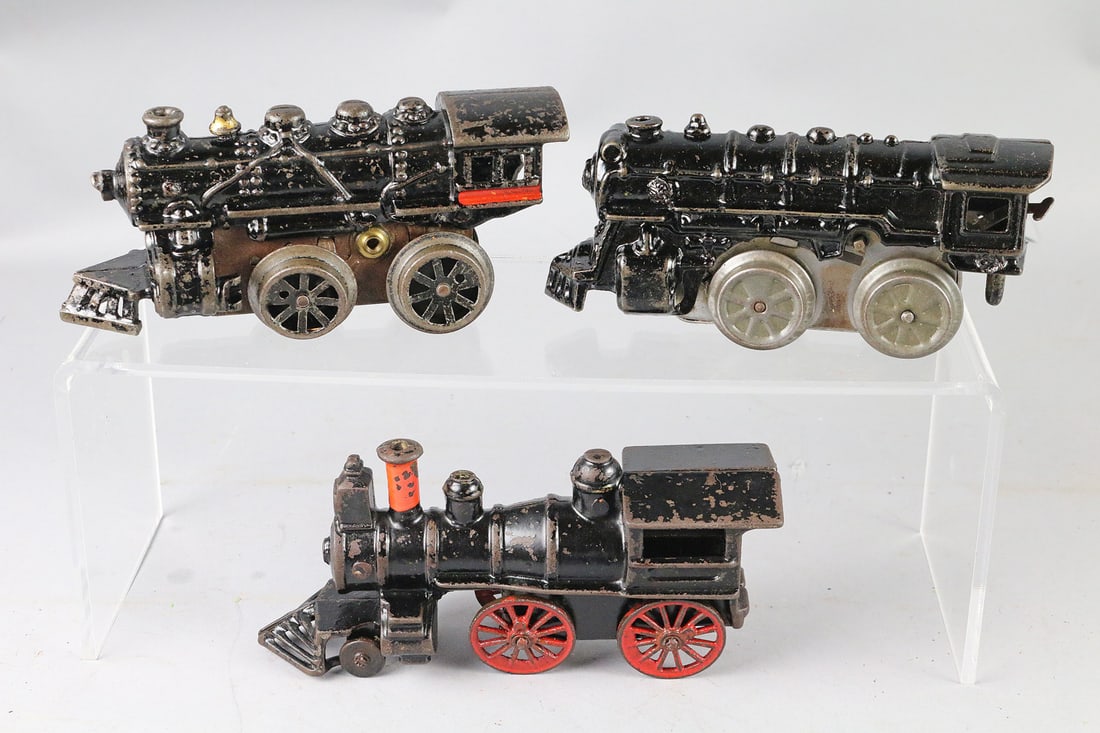 Cast Iron Clockwork Loco Lot (1 of 3)