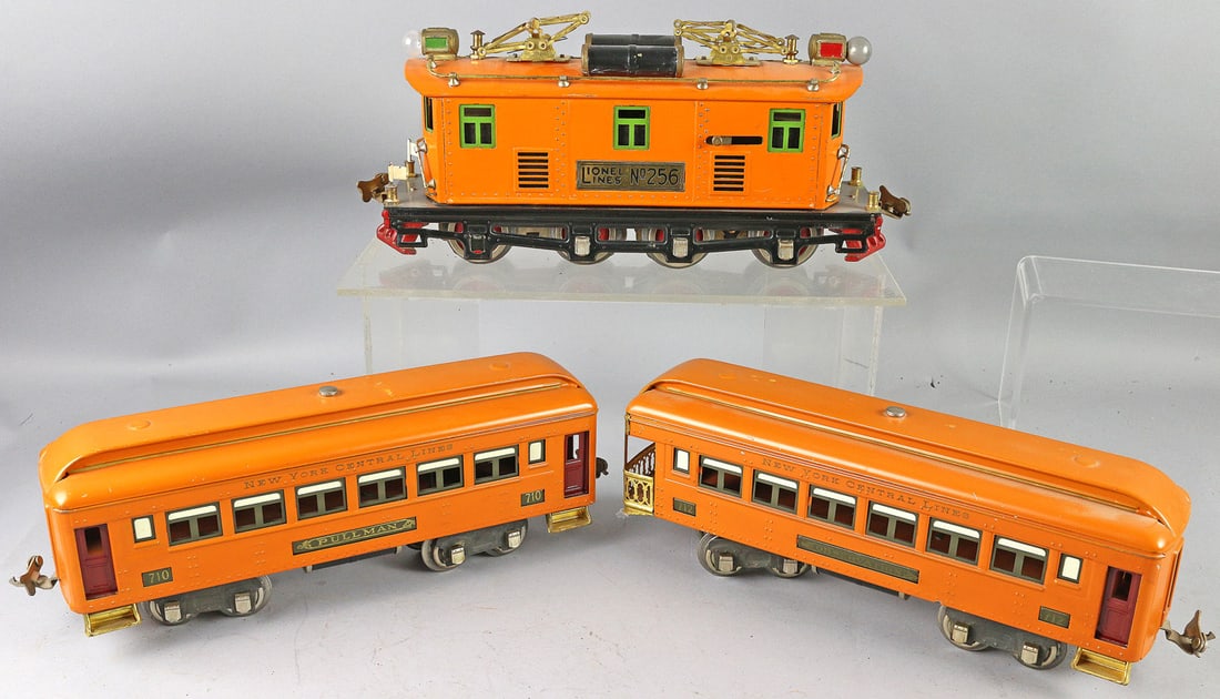 Lionel 256 Locomotive NYC 710, 712, Lot (1 of 3)