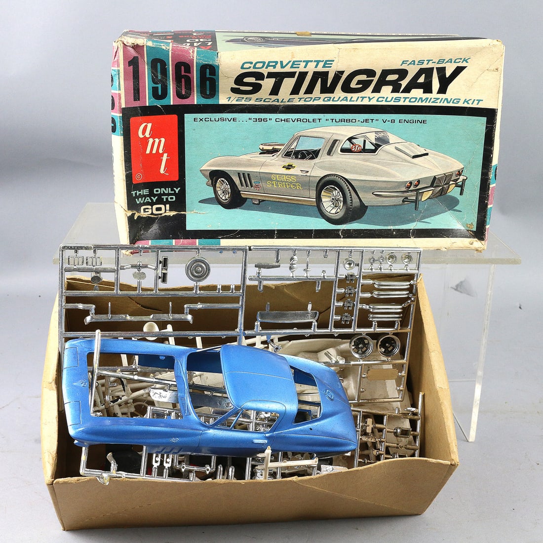 AMT 66 Corvette Stingray Model - 2