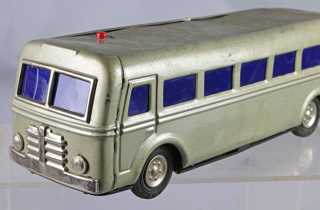 Radicon Japan Bus Batt Op Tin Litho: Radicon Japan Bus Batt Op Tin Litho, 14 inches