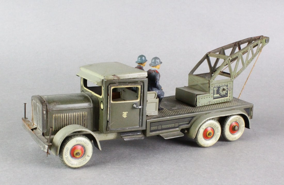 Tippco German Tin Crane Truck WWII (1 of 5)