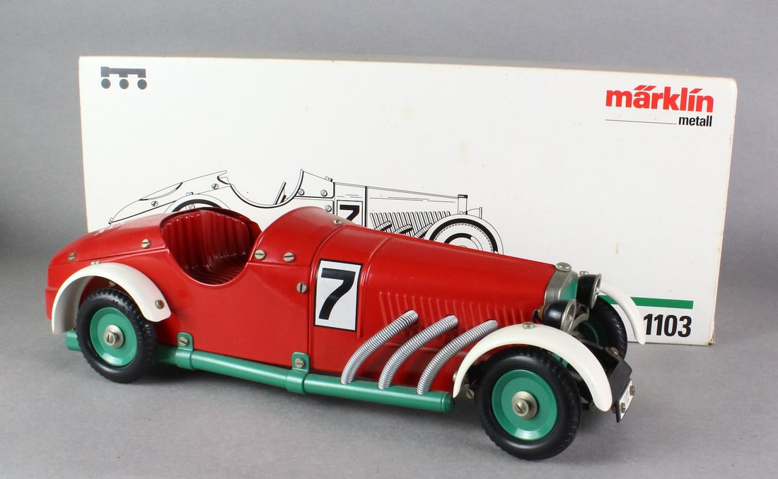 Marklin 1103 Mercedes Benz Race Car in Box (1 of 5)