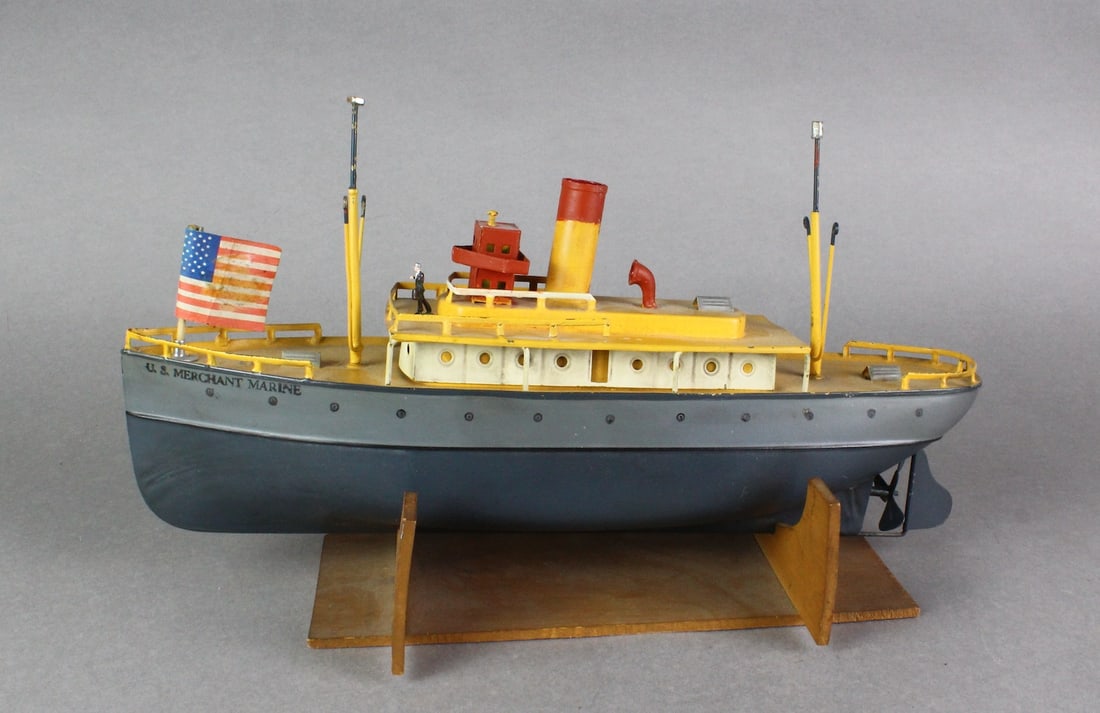 Ives Merchant Marine Ship Clockwork Wind Up (1 of 3)