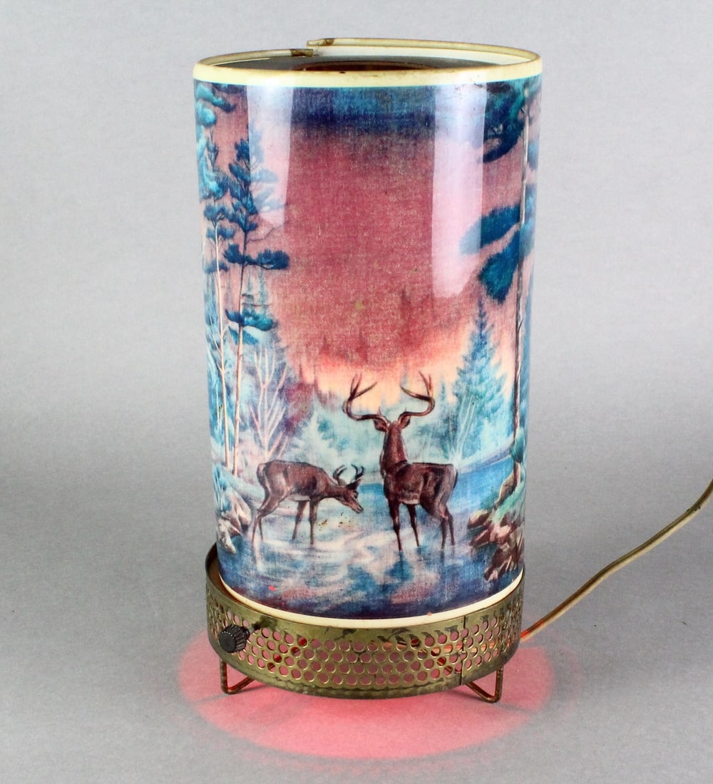 Deer & Fire in the Woods Motion Lamp (1 of 4)