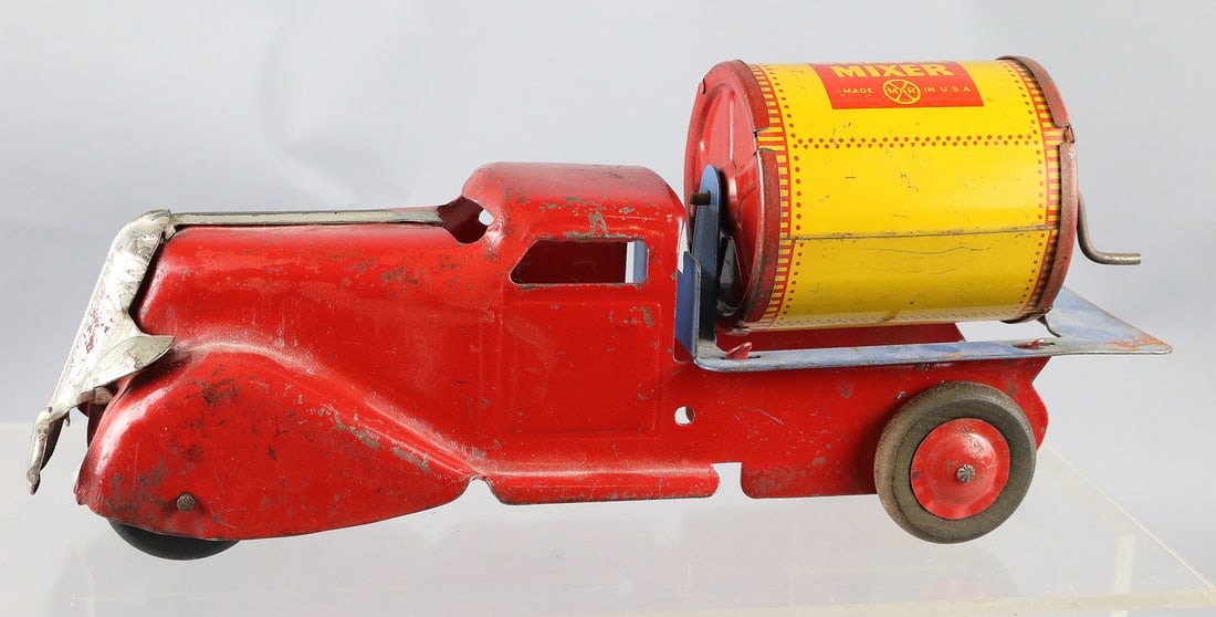 Marx Gravel Mixer Truck: Marx Gravel Mixer Truck, pressed Steel, 11 inches