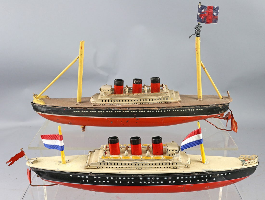 Arnold Tin Litho Ocean Liner Lot (1 of 2)