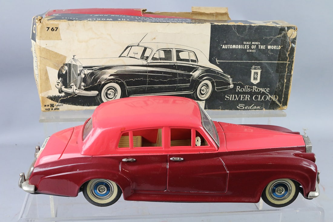 Bandai Rolls Royce Japan in Box (1 of 3)