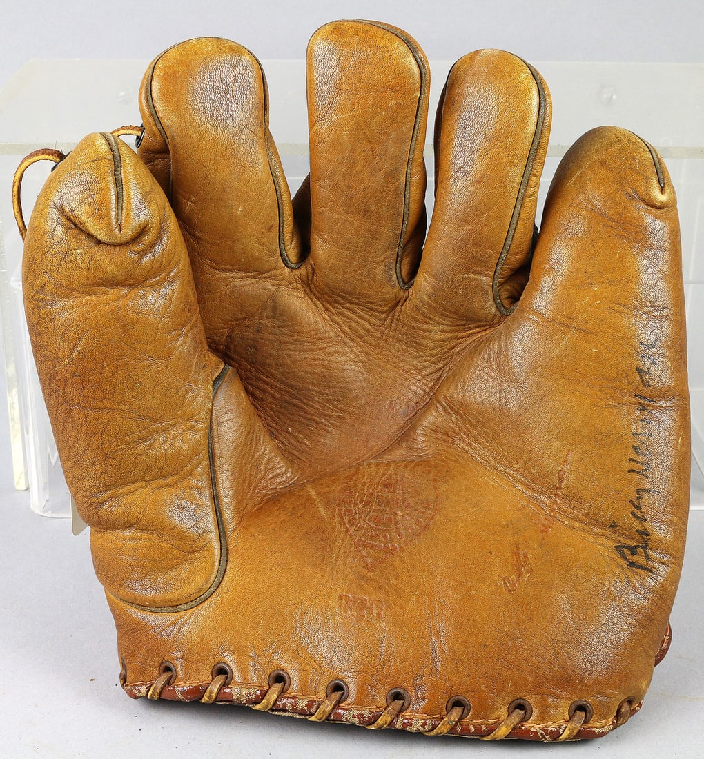 Dubow Billy Herman 41 Dodgers Signed Glove: Dubow Billy Herman 41 Dodgers Signed Glove