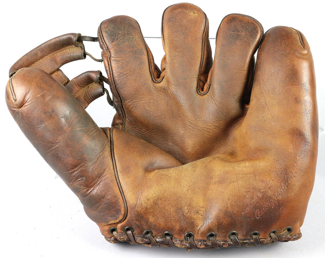 Wilson Ted Williams Baseball Glove: Wilson Ted Williams Baseball Glove